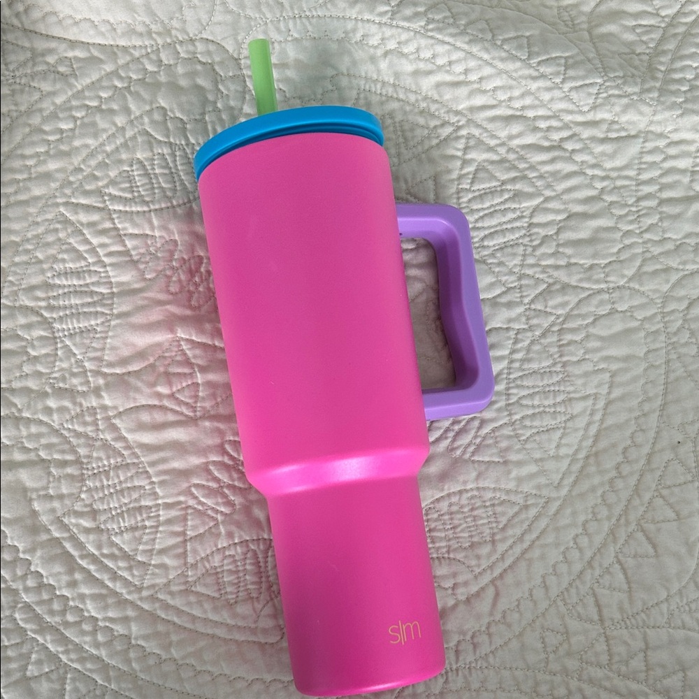 Simple modern  Tumbler with Handle and Straw